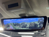 【デジタルインナーミラー】後席の大きな荷物や同乗者で後方が確認しづらい時でも安心!カメラが撮影した車両後方の映像をルームミラー内に表示。クリアな視界で状況の確認が可能です!