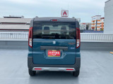 個性的なバックビュー。毎日の通勤に、買い物に大活躍!車の詳細はスタッフへおたずねください!