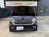 【内外装】専門スタッフが徹底的にクリーニングを施しております。綺麗な状態で納車させていただきます。