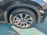 お洒落は足元から♪車の存在感を高めるアルミホイール★