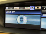 TVが見れるチューナーを装備しています。 新しい車でも付いていないことで、TVが見れない事も多々あるので要チェックです。