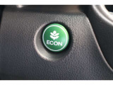 ECONスイッチの効果とあなたの運転で、クルマと力をあわせ「燃費向上=ガソリン代の節約=CO2 削減」のチャレンジをお楽しみください。