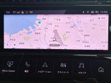 純正コネクテッドナビは常に最新の情報を表示。マップデーターの更新作業などが無く快適に使えます。