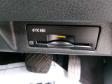ビルトインタイプのETC2.0装備です!高速道路もストレスなくスムースに走行できますよ。