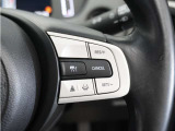◆渋滞追従機能付アダプティブクルーズコントロール◆カメラが先行車との車間距離を測定。高速道路の渋滞時に適切な加減速を行い運転者がアクセルやブレーキを操作せずに走行、停車出来るよう支援します。