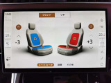 【フロントリアシート、ヒータークーラー機能付:MOP価格 184,000円】シートヒーター・クーラー搭載。3段階で温度調節ができ、季節によっては欲しい機能の一つです。女性からの支持が非常に高い装備です。