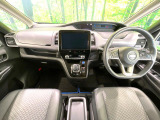 セレナ 1.2 e-POWER ハイウェイスターV 