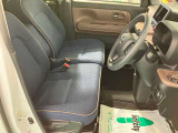 【フロントシート】運転席は必ず使用する部分ですので、座り心地が重要です★ぜひ一度ご体感下さい★