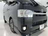 フォグランプ装着車です。暗い夜道の車両前方を明るく照らします