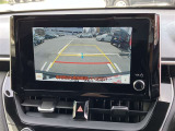 バックガイドモニターで、後方を確認しながら安心して駐車することができます。運転初心者も熟練者も必須の機能ですよ!