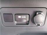 非常時やキャンプなどに役立つAC100Vコンセント付きです。
