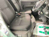 【フロントシート】運転席は必ず使用する部分ですので、座り心地が重要です★ぜひ一度ご体感下さい★