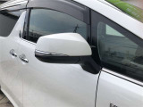 「中古車ハイブリッド保証」付き。ハイブリッド機構を無償で保証します。保証期間は、初度登録年月から10年目まで、またはロングラン保証が終わってから3年間。ただし累計走行距離が20万km以内です。