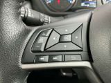ステアリングスイッチです。ナビのオーディオコントロールが手元で行えます