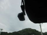 日産純正ドライブレコーダーが装備されています。万が一の時に安心です。