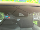 【トヨタセーフティセンス】走行中に前方の車両等を認識し、衝突しそうな時は警報とブレーキで衝突回避と被害軽減をアシスト。より安全にドライブをお楽しみいただけます。