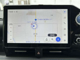 純正ナビを装備。タッチパネル式で使いやすく、お出かけもラクラクです。