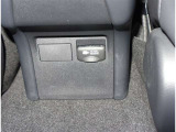 非常時やキャンプなどに役立つAC100Vコンセント付きです。