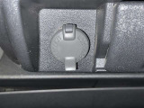 シガーソケット用の充電器が使用可能です!