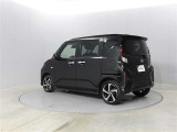 中古車の外装の状態などをひと目で分かるよう、プロの検査員が実施した「車両検査証明書」をご用意しています。