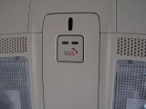 エアバッグ作動時や後突時、もしくは車内のSOSボタンを押した際に緊急通報オペレーターに連携し、救急・警察を手配します。更にオペレーターにも連携、お客様のご要望に応じてロードサービスの手配を行います。