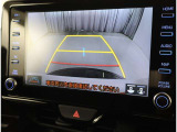 バックガイドモニターで、後方を確認しながら安心して駐車することができます。運転初心者も熟練者も必須の機能ですよ!