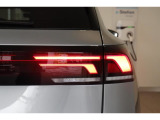 LEDテールランプの為、後続車からの視認性を高めています。