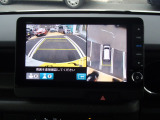 バックカメラの画像です。ガイドラインがスムースな車庫入れをサポートいたします!車庫入れの安心感がアップしますね☆
