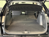 後列を収納すれば大型トランクに早変わり!段差も出来ず荷物の積み込みもラクラク♪