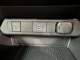 シガーソケット用の充電器が使用可能です!