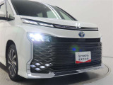 高輝度で点灯速度が速く、しかも消費電力の少ないLEDヘッドライトが装備されています!LEDの明るい光が走行中の視界の確保をサポートして、夜のドライブがより楽しく安全に運転できます♪