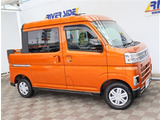 当店では国産車ガソリン車に関しては全てオイル交換してからのお渡しとなります。納車後も永久無料交換できます。