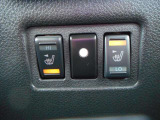 運転席と助手席にはシートヒーターが装備。寒い日でもすぐにシートが温まります!
