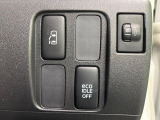 【パワースライドドア】スマートキーや運転席のスイッチでスライドドアの開閉が可能♪電動だから力を入れてドアを開ける必要が無く、小さいお子様でも、重い荷物を持っている時もラクに開け閉めできます♪