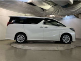 ご覧いただきましたお車が売約済みの場合もあります。事前に在庫確認をお願いいたします。