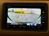 バックカメラの画像です。車庫入れの安心感がアップしますね☆
