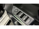 弊社は東京都内に新車ショールームを5ヶ所、認定中古車センターを2ヶ所、豊島区にサービスセンターを1ヶ所と、埼玉県所沢市に板金塗装センターを展開しております。