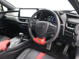 運転席廻りです。