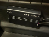 【ETC】高速道路の料金所をストレスなく通過!話題のスポットやサービスエリアに多い「スマートIC」利用時は必須のアイテムです。当店でセットアップを実施、ご納車当日からすぐにご利用いただけます!