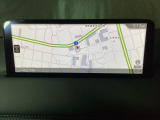 メーカー純正装着のマツダコネクトはスマートフォンとのBluetooth接続によってインターネットラジオの視聴、ハンズフリー通話、ナビゲーションなどの機能を搭載しています。