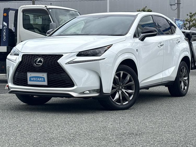 NX 200t Fスポーツ 4WD