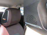 運転席助手席ヘッドレストにBOSEのスピーカーが付いていて大迫力の音楽を楽しめます♪♪