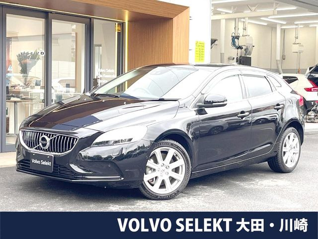 ボルボ V40 