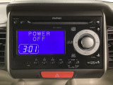 純正CD・USBコンポにはCD再生のほかに、AUX入力端子・USB端子がついてますので外部入力から音楽などを楽しめます。