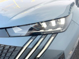●LEDヘッドライト:夜間走行時も良好な視界を確保し安心して運転できる高輝度LEDヘッドライトを装備!点灯速度が早く、消費電力も抑えられています。