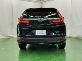 後席の窓には外から車内が見えにくくなるプライバシーガラスを採用。周りを気にせずリラックスして過ごせます