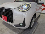 暗闇でも前方をくっきりと照らしてくれるライトです。夜の運転でも安心ですね。