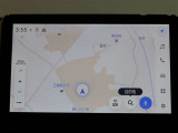 ディスプレイオーディオを装備。スマホとクルマをつなぐことで、これまでのナビに加えて、いろんなサービスが楽しめます。