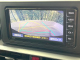 【バックカメラ】駐車時に後方がリアルタイム映像で確認できます。大型商業施設や立体駐車場での駐車時や、夜間のバック時に大活躍!運転スキルに関わらず、今や必須となった装備のひとつです!