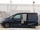 現車確認をご希望の際は、ご希望の日時等を中古営業スタッフ までご連絡下さい。もちろんお見積りメールでのご連絡もお待ちしております。